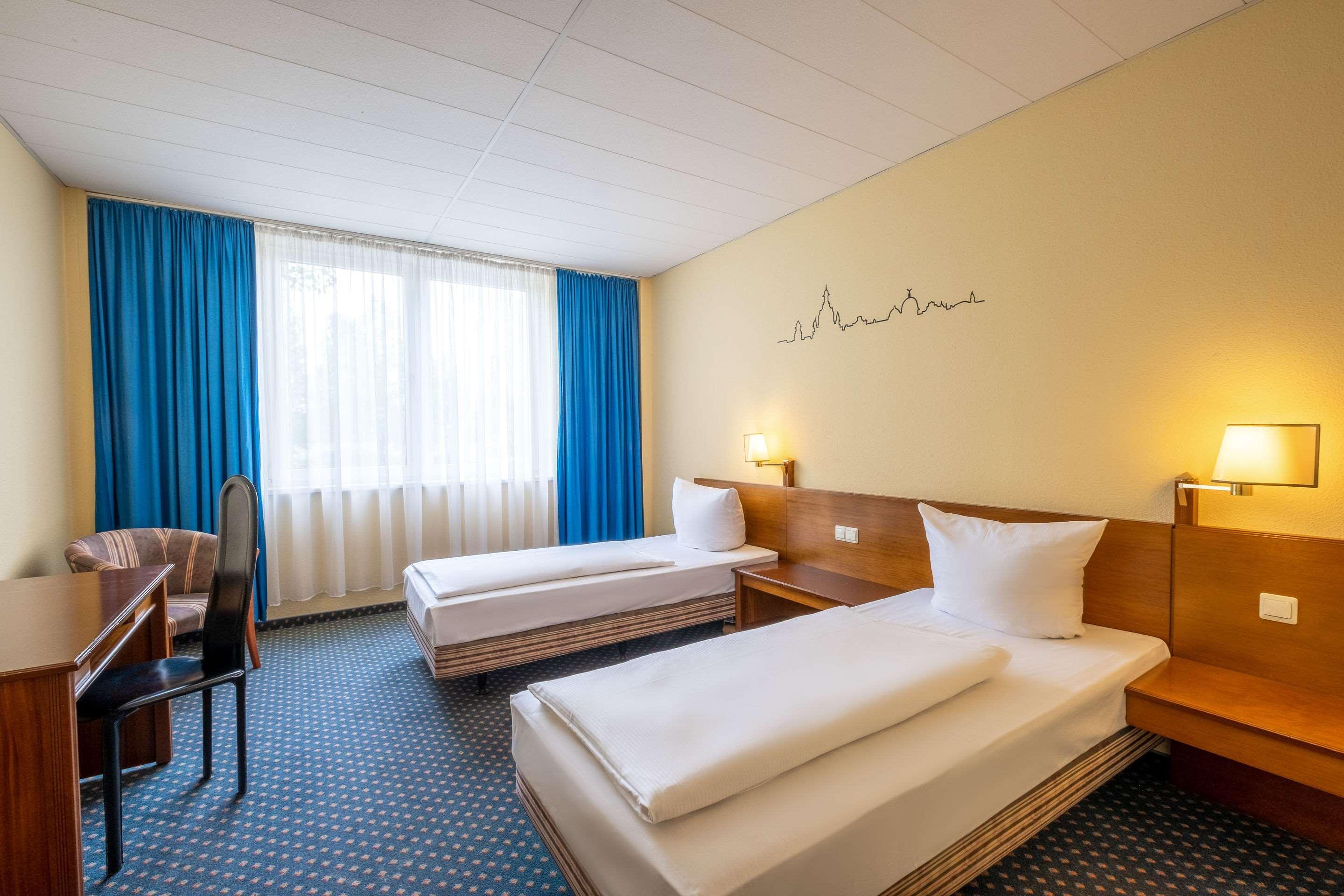 Quick Hotel Dresden West 凯赛尔多夫 外观 照片