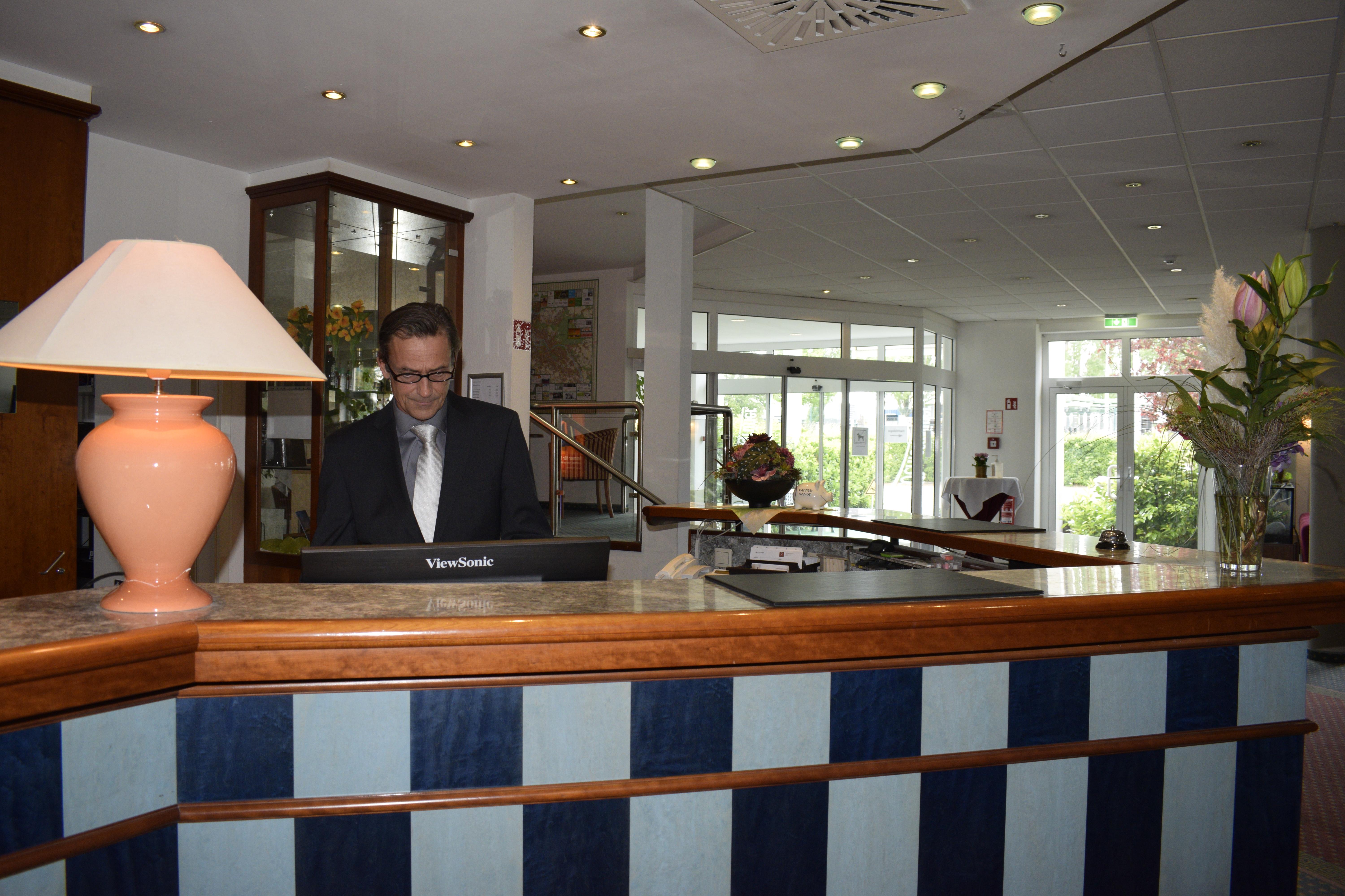 Quick Hotel Dresden West 凯赛尔多夫 外观 照片